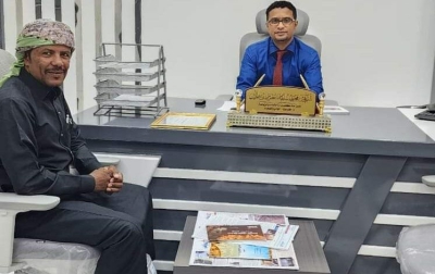  المدير العام لمكتب الشباب والرياضة يلتقي الفنان التشكيلي يعقوب هبشان