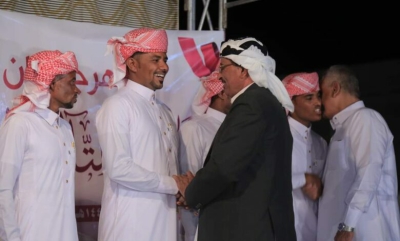  بحضور وكيل محافظة حضرموت المساعد الأستاذ عبدالهادي التميمي مدينة بور التاريخية تشهد أول زواج جماعي ل 30 عريسا وعروسة 