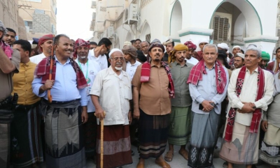 محافظ حضرموت يشهد بسيئون الاحتفالات بمهرجان التراث الشعبي “مطلع المطالع” ويؤكد الاهتمام بالتراث الشعبي والثقافي المُعبّر عن الهوية الحضرمية 