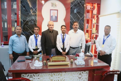 مدير عام سيئون يستقبل طلاب ثانوية الرواد الأهلية الحاصلين على المراكز المتقدمة في مسابقة تحدي القراءة العربي 2024م بدولة الإمارات. 