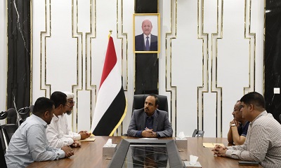 محافظ حضرموت يناقش التحضيرات لتدشين لوحة إشهار مشروع تجهيز كلية المجتمع بمدينة الشحر