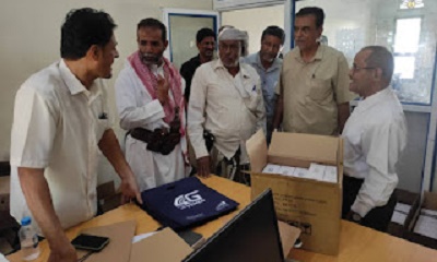 مدير عام مديرية القطن و مدير عام مؤسسة الاتصالات بالوادي والصحراء يدشنان خدمة يمن فورجي بالمديرية