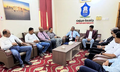 توقيع مذكرة تفاهم بين جامعة سيئون ومنظمة سائس للتنمية الدبلوماسية وحقوق الإنسان