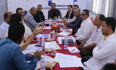 برئاسة الوكيل العامري لقاء لبحث ترتيبات تدشين العمل بقسم فحوصات المياه والأغذية بالمركز الوطني لمختبرات الصحه العامة المركزية