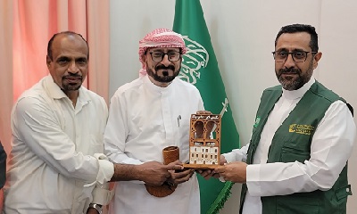 مشاريع حيوية ستحدث نقلة نوعية في واقع الخدمات بالمديرية مدير عام شبام يلتقي بمركز الملك سلمان للإغاثة الإنسانية بالمحافظة