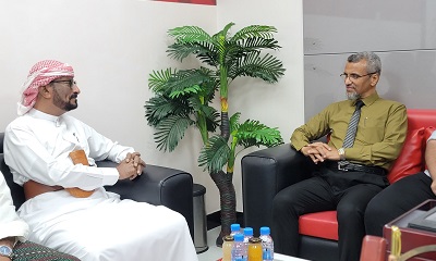 في لقاءه بمؤسسة العون للتنمية مدير عام شبام يُفعِل دبلوماسية تنفيذ مشاريع مهنية بالمديرية 