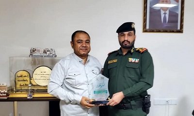 مدير أمن حضرموت الوادي والصحراء يكرم قيادة بنك البسيري للتمويل الأصغر نظير دعمهم في تأثيث مبنى إدارة مكافحة المخدرات