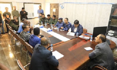 محافظ حضرموت يتفقد مديرية أمن المكلا ويطلع على الأنظمة الإلكترونية المضافة حديثاً