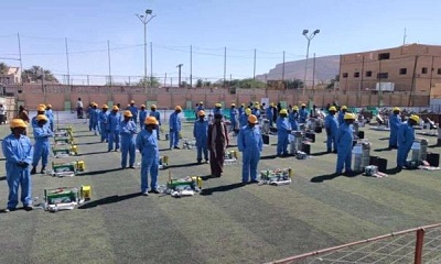 توزيع حقائب المستفيدين من مشروع الغذاء إلى الصمود بالقطن