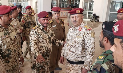 قائد المنطقه العسكرية الاولى يدشن اولى نزولاته الميدانيه بزيارة اللواء 101 شرطة جويه