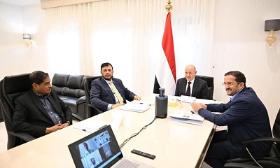 مجلس القيادة الرئاسي يناقش المستجدات المحلية والآليات التنفيذية للتعاطي مع الأوضاع الاقتصادية