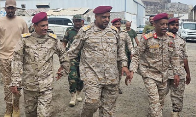 قائد المنطقة العسكرية الثانية يزور القاعدة الإدارية العسكرية والعمليات المشتركة بعدن