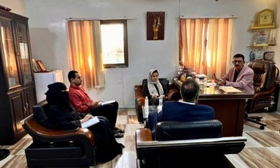 مسؤول محلي بساحل حضرموت يناقش مع مركز الملك سلمان خطط التنمية