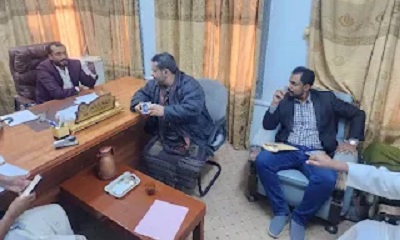 مدير عام الهيئة العامه للبريد بسيئون يلتقي بمندوب متقاعدين وزارة الدفاع 