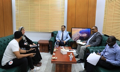 العمقي يشيد بتدخلات اللجنة الدولية للصليب الأحمر في رعاية مركز الأطراف الصناعية بالمكلا