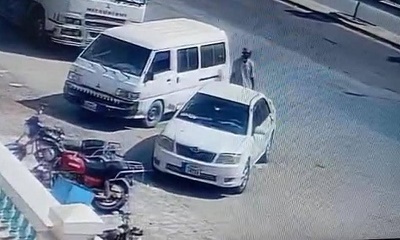 مراكز شرطة أمن المكلا ممثلة بمركز شرطة روكب و مركز شرطة باعبود يلقوا القبض على عصابة متخصصة بسرقة مابداخل السيارات