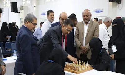 العمقي وخنبش يدشنان البطولات الرياضية ضمن  فعاليات أسبوع الطالب الجامعي بجامعة حضرموت