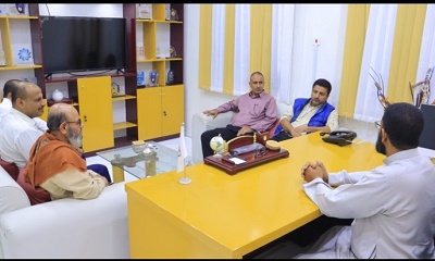 وفد مركز البحوث بالوزارة يزور مؤسسة مواهب بالمكلا