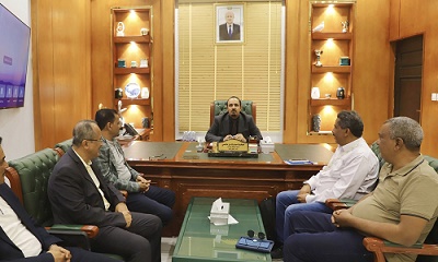 محافظ حضرموت يؤكد دعم جهود شركة بترومسيلة لتجاوز صعوباتها الحالية وضمان تطوير العمل بالشركة