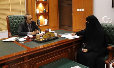 محافظ حضرموت يبحث سُبل تعزيز دور هيئة حماية البيئة في الحفاظ على البيئة والموارد الطبيعية