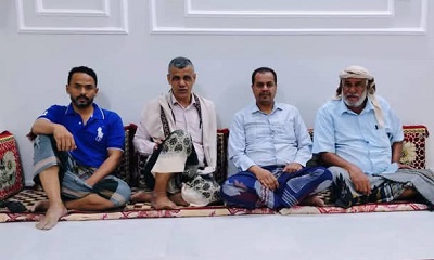 بن قويرة والعطيشي.. يطمئنان على صحة مدير البحث الجنائي بساحل حضرموت