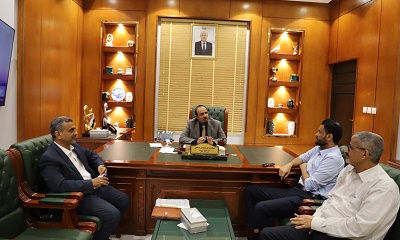 المحافظ بن ماضي يطلع على سير العمل الإداري والجمركي بمنفذ الوديعة البري