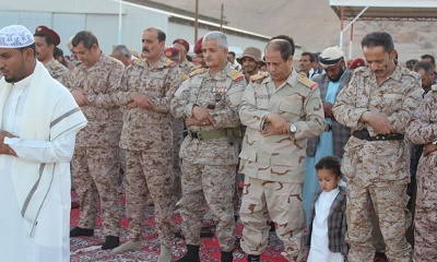 المنطقة العسكرية الاولى تحيي شعائر صلاه عيد الفطر المبارك في ساحة المنطقة