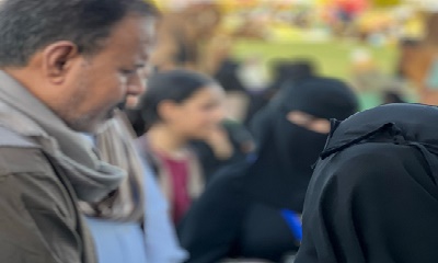 رئيس فرع إتحاد الشباب العربي بالجمهورية اليمنية يشارك فعالية فريق يمن التطوعي