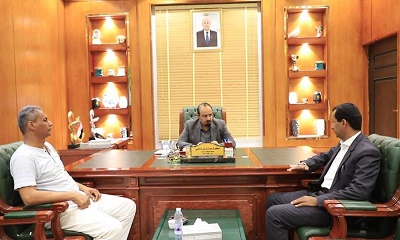 المحافظ بن ماضي يؤكد على أهمية تبادل الخبرات والتجارب بين حضرموت ومأرب في مجال النقل