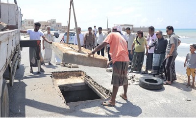 الشحر: أعمال صيانة أولية للجسرين الشرقي والغربي بالحامي.. لتفادي هذا الأمر