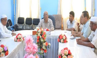 مناقشة سير العملية الاختبارية في عموم مدارس وادي وصحراء حضرموت