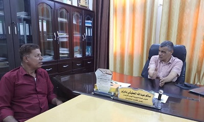 مدير عام مديرية غيل باوزير يناقش القضايا الخدمية لحي الصداع