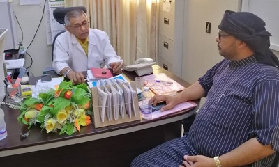 العقيد ياسر عاشور بالليل يقوم بزيارة للمركز الصحي الإسعافي بتاربة