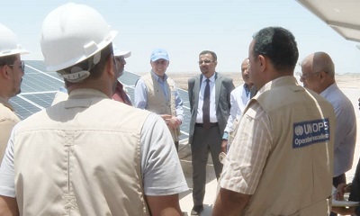 الأمين العام لمحلي حضرموت يدشّن مشروع تزويد مستشفى الشهيد رياض الجريري للحميات بنظام الطاقة الشمسية