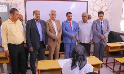 الوكيل السعيدي يدشن الامتحانات النهائية لمرحلة الثانوية العامة في مدارس الوادي والصحراء. 