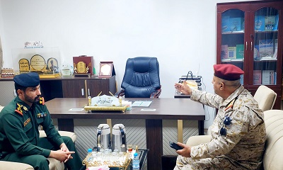 مدير أمن حضرموت الوادي والصحراء يستقبل في مكتبه قائد المنطقة العسكرية الأولى