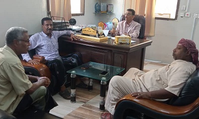 مدير عام الشؤون الإجتماعية والعمل يلتقي رئيس اللجنة التحضيرية لإتحاد الصحفيين والإعلاميين الحضارم