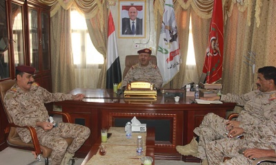 تنفيذًا لتوجيهات معالي وزير الدفاع الفريق الركن محسن الداعري: لجنة من وزارة الدفاع تزور قيادة المنطقة العسكرية الأولى