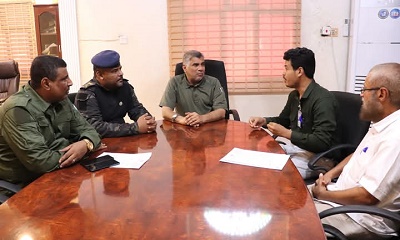 العميد المنهالي يؤكد استمرار دعمه لمركز المكلا للكلية الصناعية