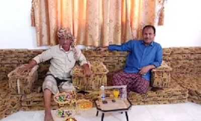 الشيخ العامري يقوم بزيارة معايده لوكيل محافظة حضرموت لشؤون الوادي والصحراء الاستاذ عامر العامري 