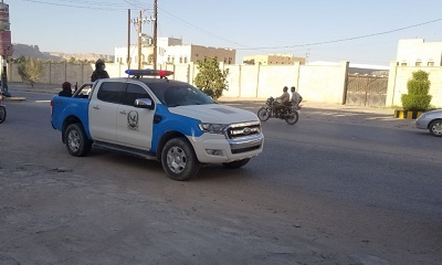 شرطة سيئون تضبط متهمين بسرقة عدد 35 بطارية وتستعيد دراجة نارية مسروقة