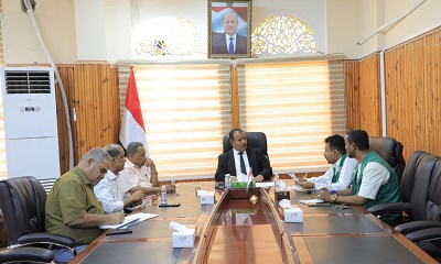 الوكيل العامري يطّلع على آلية توزيع أكثر من 46 ألف سلة غذائية بتمويل مركز الملك سلمان للإغاثة