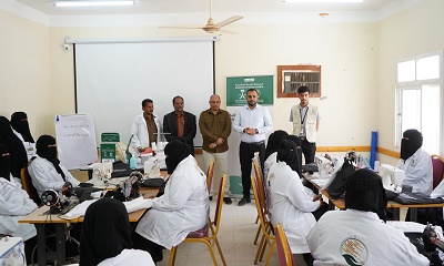 بتمويل من مركز الملك سلمان.. انطلاق دورات “مسارات مهنية” في وادي حضرموت لتمكين الشباب والشابات في مجالات مهنية تخصصية