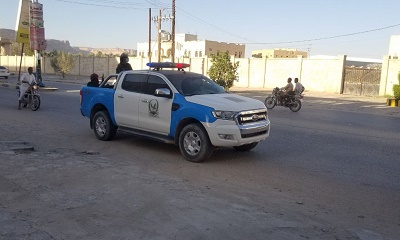 شرطة مديرية سيئون بالتنسيق مع إدارة البحث الجنائي تضبط عصابة تمتهن النشل والسرقة بطرق احتيالية