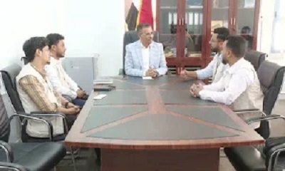 الأمين العام لمحلي حضرموت يناقش التدخلات التنموية للمؤسسة الطبية الميدانية ويشيد بمشاريعها النوعية