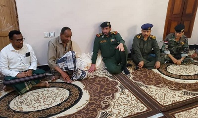 مدير عام الأمن والشرطة بوادي حضرموت يقدّم واجب العزاء لأسرة الفقيد الشاب محمد سعيد يادين