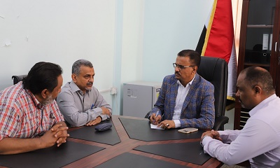 الأمين العام لمحلي حضرموت يوجه بتكثيف النزولات الميدانية للرقابة على الأسعار