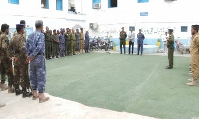 الأمين العام لمحلي حضرموت يتفقد سير العمل بأقسام مبنى أمن مديرية المكلا