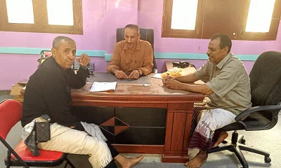 إجراء عملية الاستلام والتسليم لإدارة ثانوية المصموم بصيف مديرية دوعن