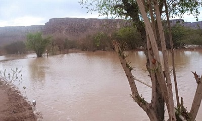 أمطار غزيرة مصحوبة بصواعق وسيول تجتاح مديرية رخية